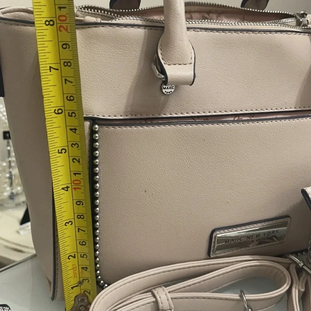 Marc New York Handbag 3 in 1 (handbag, crossbody and wristlet) - Picture 13 of 16